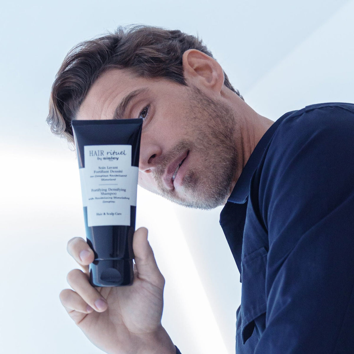 Fortifying Densifying Shampoo with Revitalizing Stimulating Complex