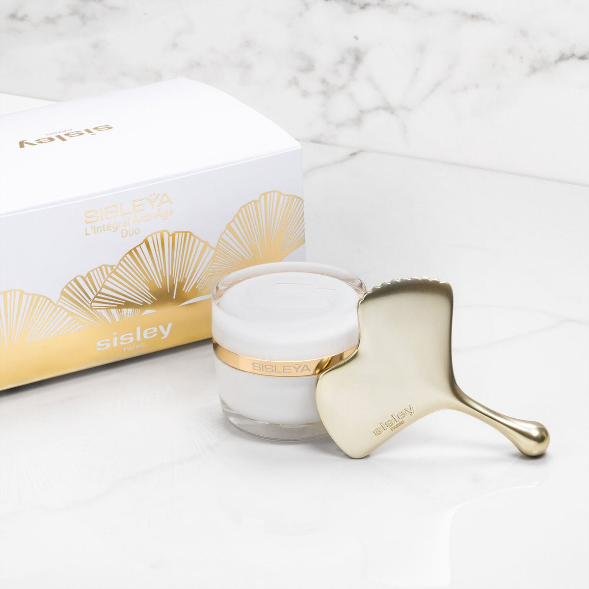 Sisleÿa L'Intégral Anti-Age & Ginkgo Gua Sha Duo