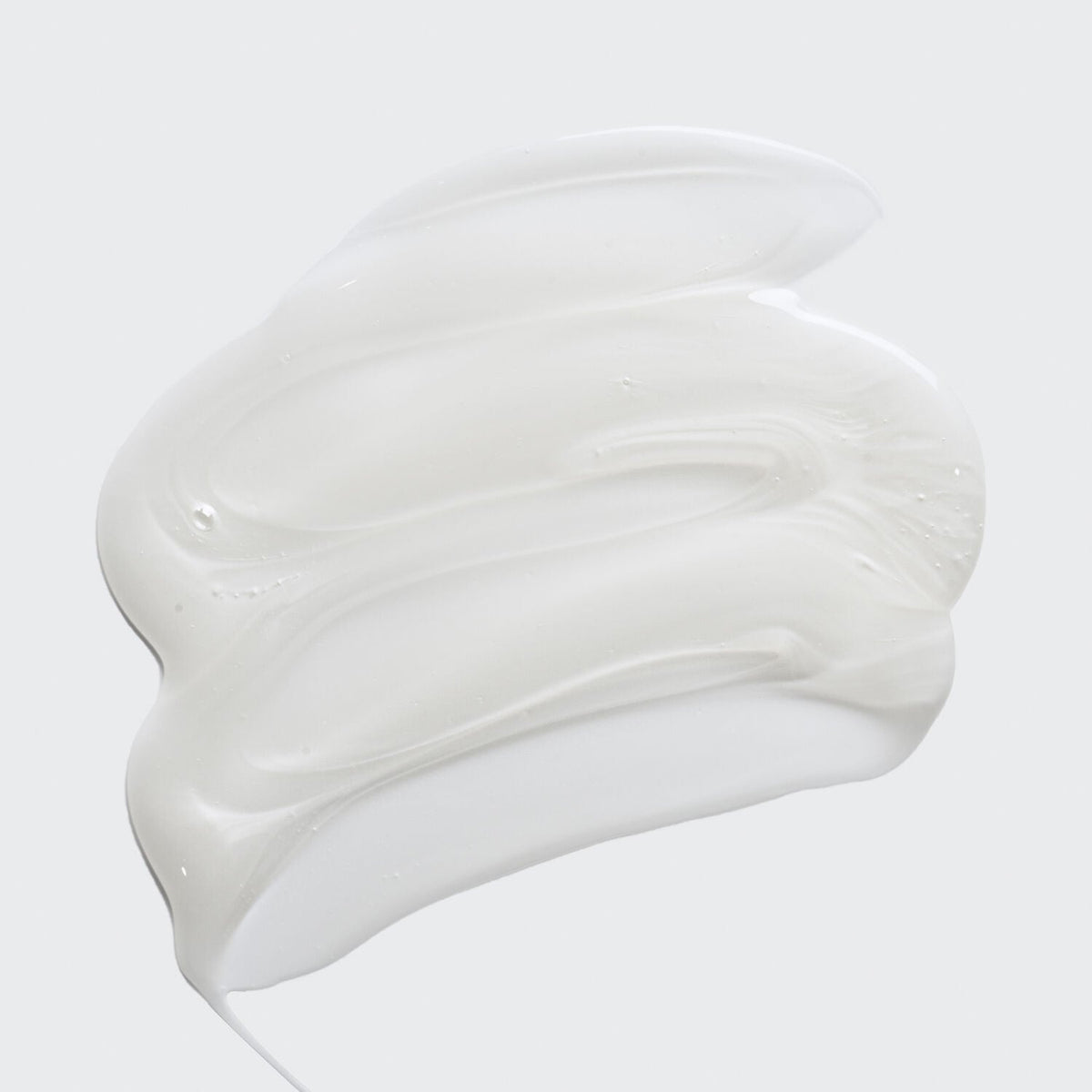 Revitalizing Nourishing Shampoo with Moringa Oil